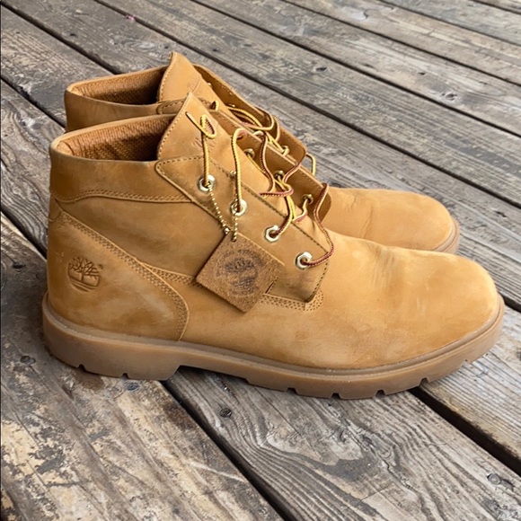 Meet your Posher, Patrice and Chris - Picture 13 of 14